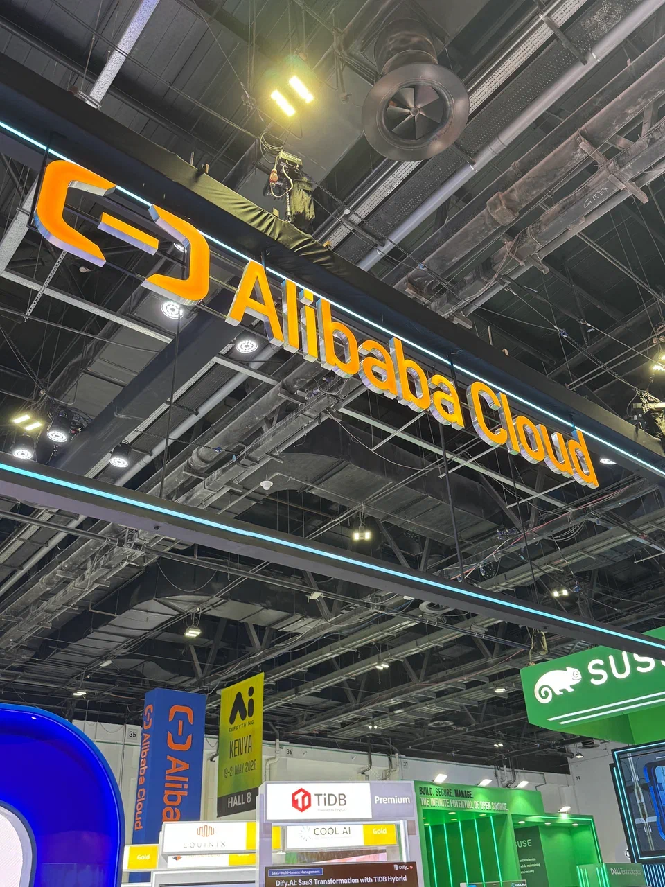 GITEX Global 2025: Dell, Huawei, Cisco, Kaspersky и что еще мы увидели на стендах участников - 20